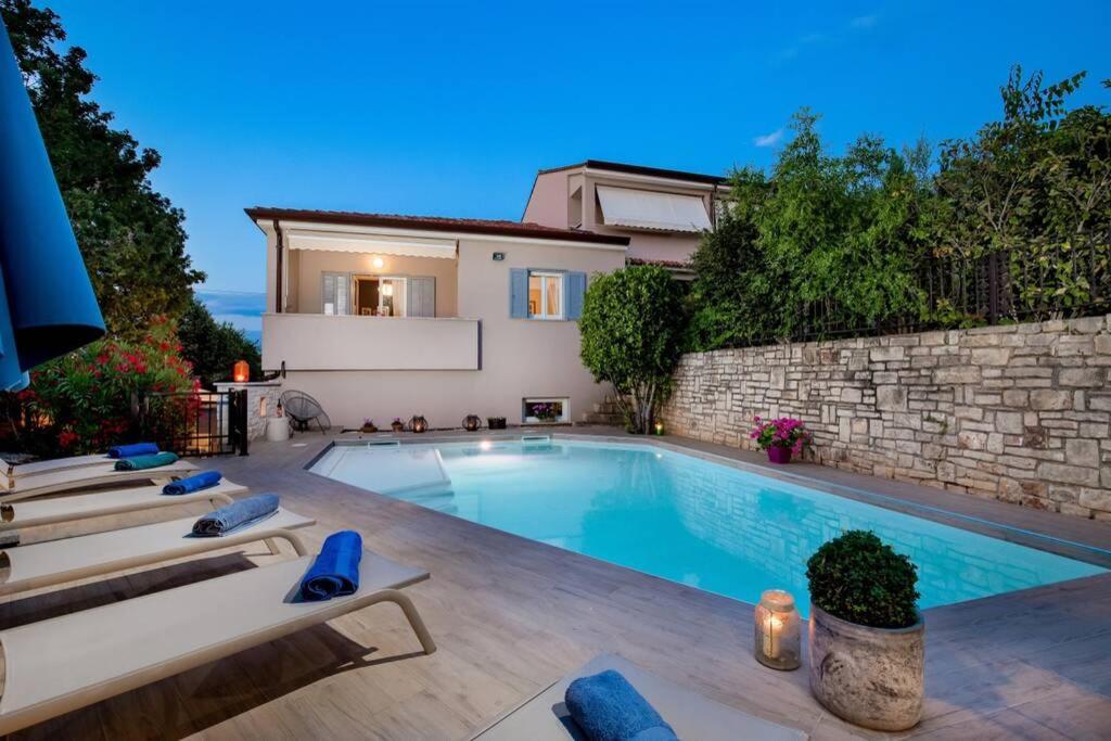 Villa Lidija Porec Exterior photo